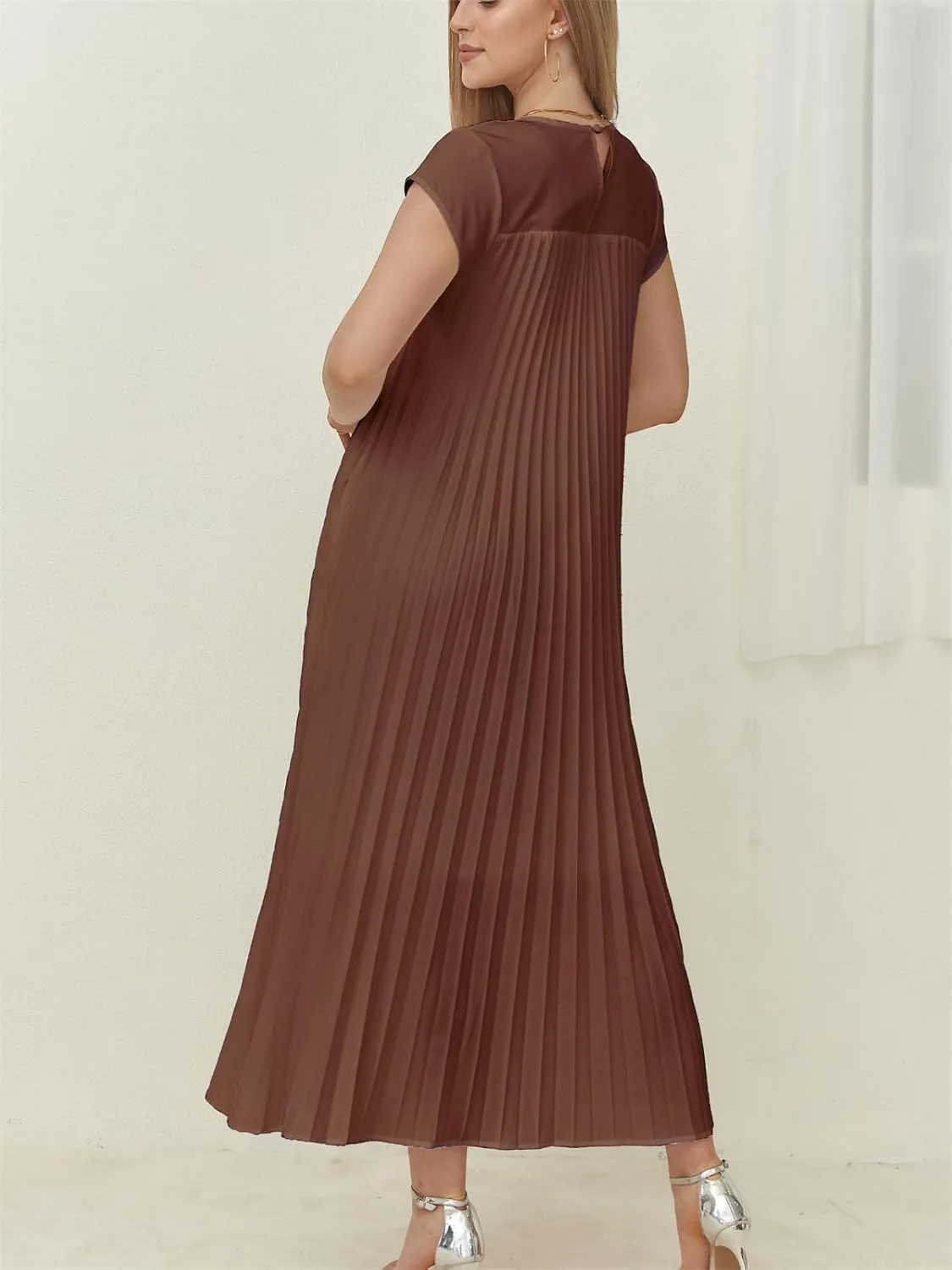 HOULENGS Women's 2025 Casual Short Sleeve Pleated Maxi Dress Loose Fit Crewneck Flowy Long Dress with Pockets